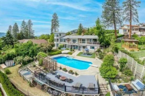 Unique villa with pool and fantastic lake view West Kelowna